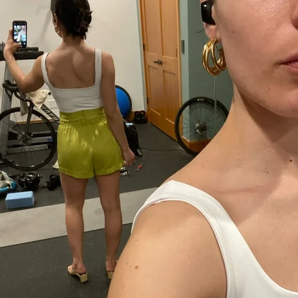 L’academie Cornelie lime green satin-like shorts XS